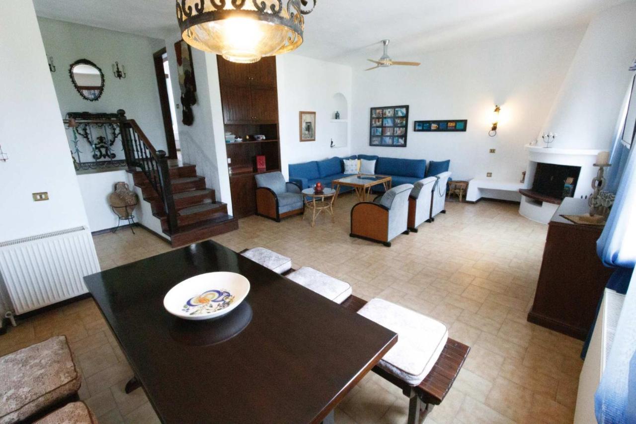 נאוס מרמרס Villa Paradiso מראה חיצוני תמונה