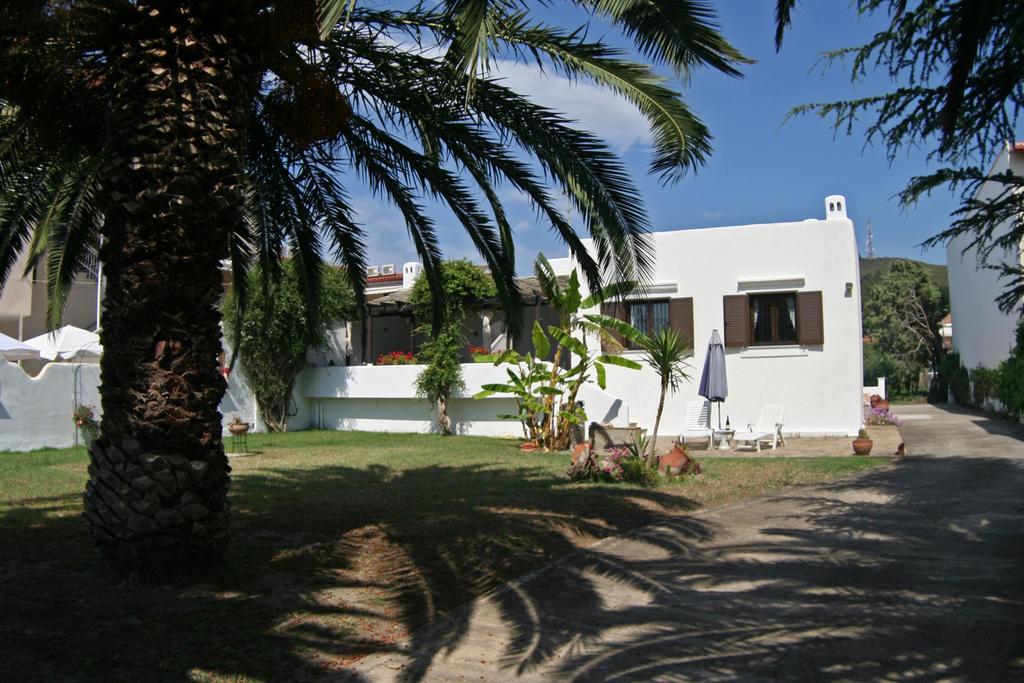 נאוס מרמרס Villa Paradiso חדר תמונה